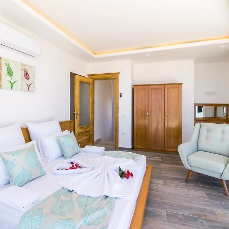 Uzumlu  Villa 5 Sleeps 6 Isolated Pool See And Montain View-Villa Kartal Yuvasi מראה חיצוני תמונה