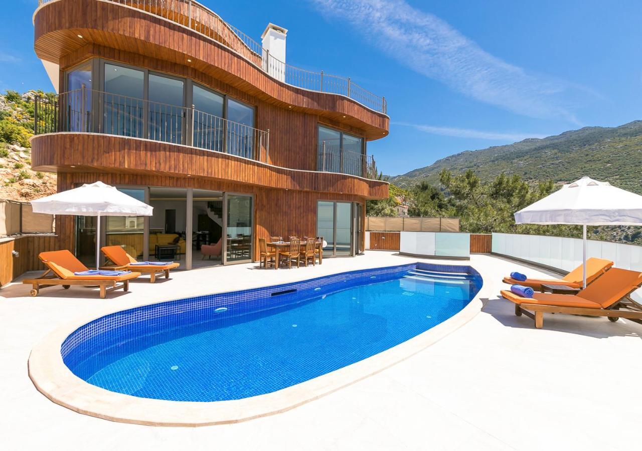 Uzumlu  Villa 5 Sleeps 6 Isolated Pool See And Montain View-Villa Kartal Yuvasi מראה חיצוני תמונה